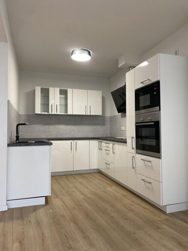 Wohnung zur Miete 860 € 3 Zimmer 94 m² EG Südstraße 9 Brilon Brilon 59929