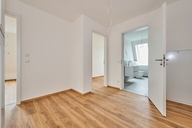 Wohnung zur Miete 1.050 € 3 Zimmer 101,5 m² 2. Geschoss Planungsbezirk 127 Straubing 94315