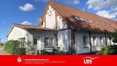 Doppelhaushälfte zum Kauf 395.000 € 10 Zimmer 219 m² 4.822 m² Grundstück frei ab sofort Friedrichsdorf Blowatz 23974