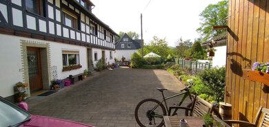 Mehrfamilienhaus zum Kauf 129.000 € 9 Zimmer 210 m² 571 m² Grundstück Elsoff Bad Berleburg 57319