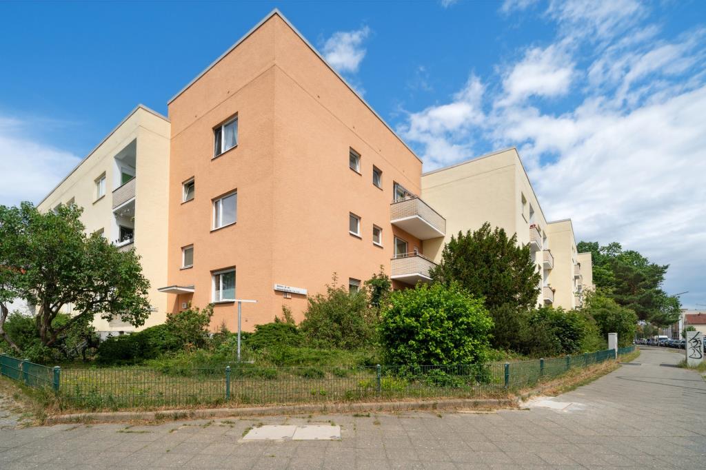 Wohnung zum Kauf Provisionsfrei 179.000 € 3 Zimmer 67 m²<br/>Wohnfläche 2. Stock<br/>Geschoss Waldstraße 40 Reinickendorf Berlin 13403