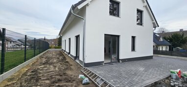 Doppelhaushälfte zum Kauf Provisionsfrei 395.000 € 4 Zimmer 119 m² 204 m² Grundstück Am Tannenkopf 35d Stadtkern - Ost Hemer 58675