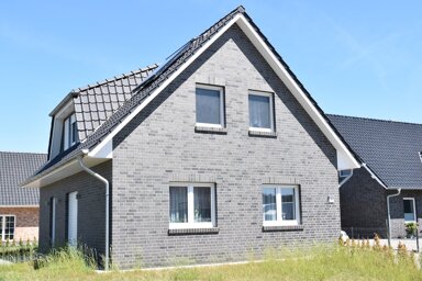 Einfamilienhaus zum Kauf 446.500 € 4 Zimmer 121 m² 800 m² Grundstück frei ab sofort Neerstedt Dötlingen 27801