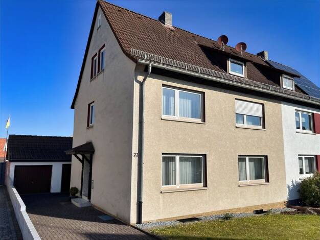 Doppelhaushälfte zum Kauf 129.000 € 5 Zimmer 134 m² 563 m² Grundstück Heringen 36266