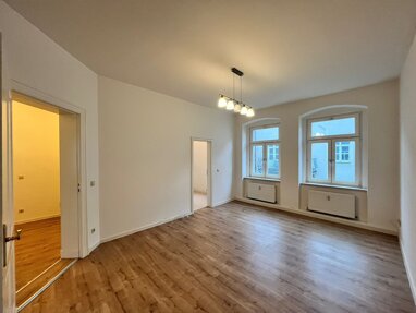 Wohnung zur Miete 320 € 2 Zimmer 58 m² 2. Geschoss frei ab sofort Hartmannstr. 2 Innenstadt Görlitz 02826