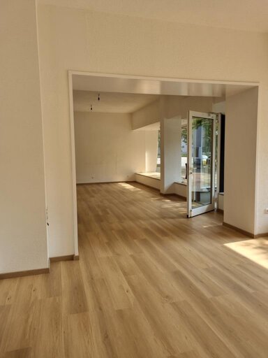 Laden zur Miete 649 € 3,5 Zimmer 100,5 m² Verkaufsfläche Eppmannsweg 1 Hassel Gelsenkirchen 45896