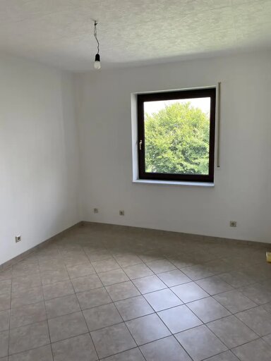 Wohnung zur Miete 700 € 4 Zimmer 110 m² frei ab sofort Anne-Frank-Weg Ober-Mörlen Ober-Mörlen 61239