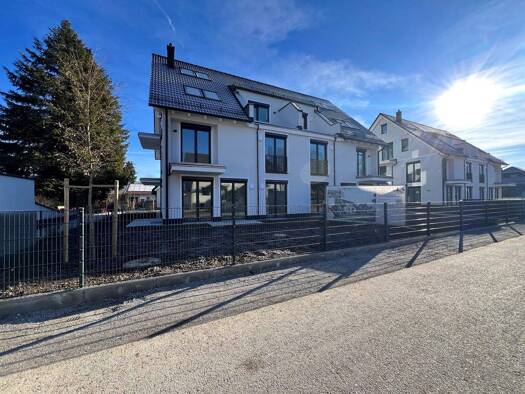 Fertig- und Musterhäuser zum Kauf Schneeglöckchenstraße 130 Feldmoching-Hasenbergl München 80995