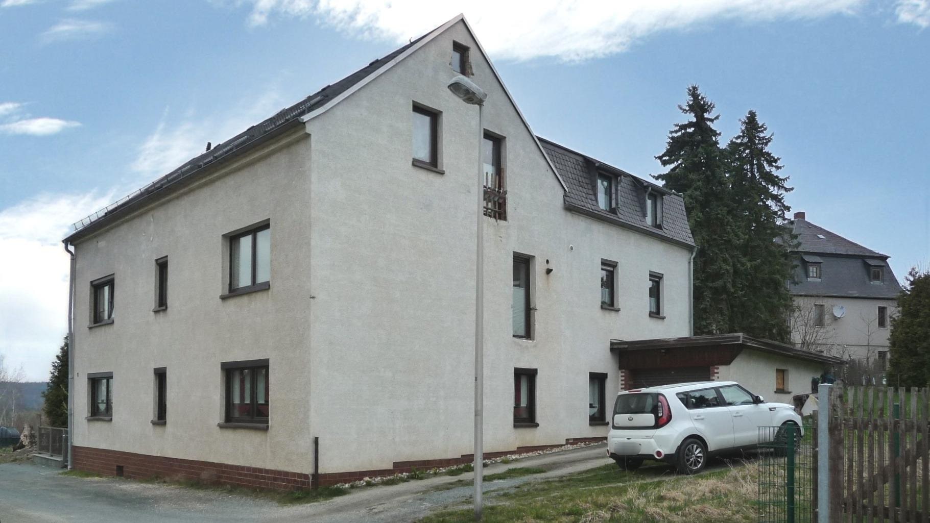Mehrfamilienhaus zum Kauf 240.000 € 17 Zimmer 383 m²<br/>Wohnfläche 672 m²<br/>Grundstück Greiz Greiz 07973