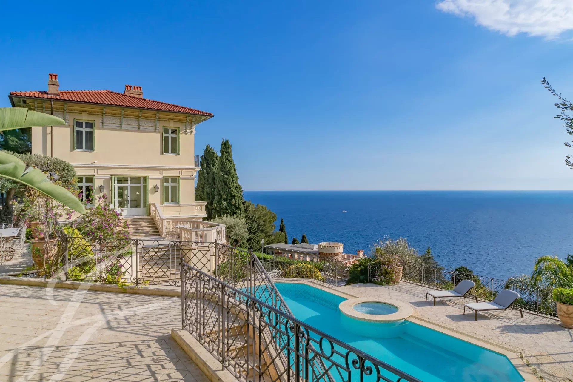 Villa zum Kauf provisionsfrei 22.260.000 € 775 m²<br/>Wohnfläche 5.000 m²<br/>Grundstück Val de Gorbio Roquebrune-Cap-Martin 06190