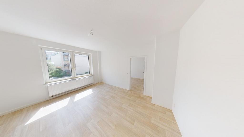 Wohnung zur Miete 741 € 6 Zimmer 128,3 m²<br/>Wohnfläche 2.<br/>Geschoss Fichtestr. 3 Lutherviertel 221 Chemnitz 09126