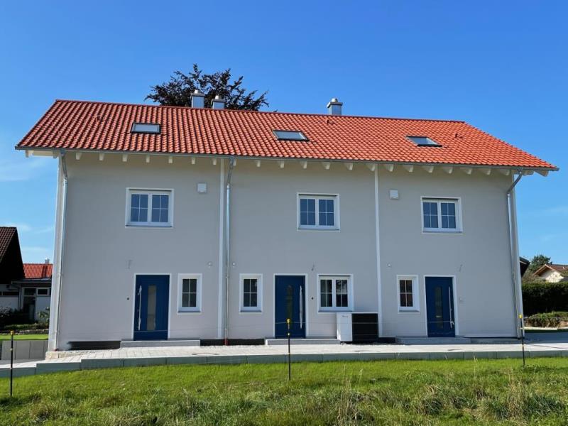 Reihenmittelhaus zum Kauf 599.000 € 5 Zimmer 135 m²<br/>Wohnfläche 160 m²<br/>Grundstück Issing Vilgertshofen-Issing 86946