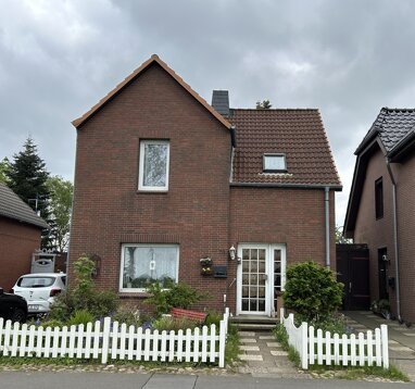 Einfamilienhaus zum Kauf 149.000 € 4 Zimmer 88,2 m² 496 m² Grundstück Brunsbüttel 25541