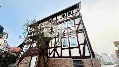 Einfamilienhaus zum Kauf 149.900 € 8 Zimmer 209 m² 746 m² Grundstück frei ab sofort Nieste , Kr Kassel 34329