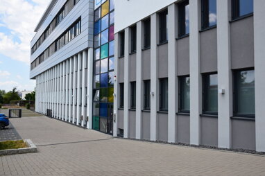 Bürogebäude zur Miete 9,50 € 8 Zimmer 300 m² Bürofläche Roßdorf Roßdorf 64380