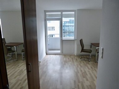 Studio zur Miete 480 € 1 Zimmer 33 m² 2. Geschoss frei ab sofort Stadtpark / Stadtgrenze 21 Fürth 90762