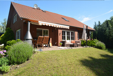 Einfamilienhaus zum Kauf Provisionsfrei 790.000 € 12 Zimmer 300 m² 790 m² Grundstück Neubrück Wendeburg 38176