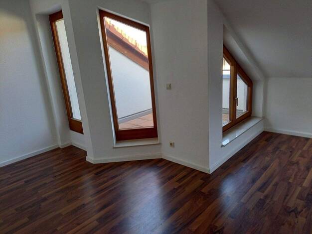 Wohnung zur Miete 800 € 2 Zimmer 50 m² 3. Geschoss frei ab 01.03.2026 Gerlingen 70839