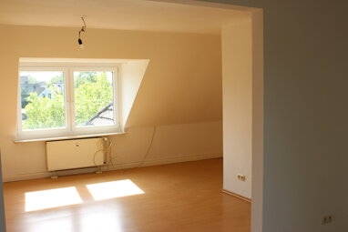 Wohnung zur Miete 590 € 2,5 Zimmer 75 m² 2. Geschoss Nordstr. Dümpten Mülheim an der Ruhr 45475