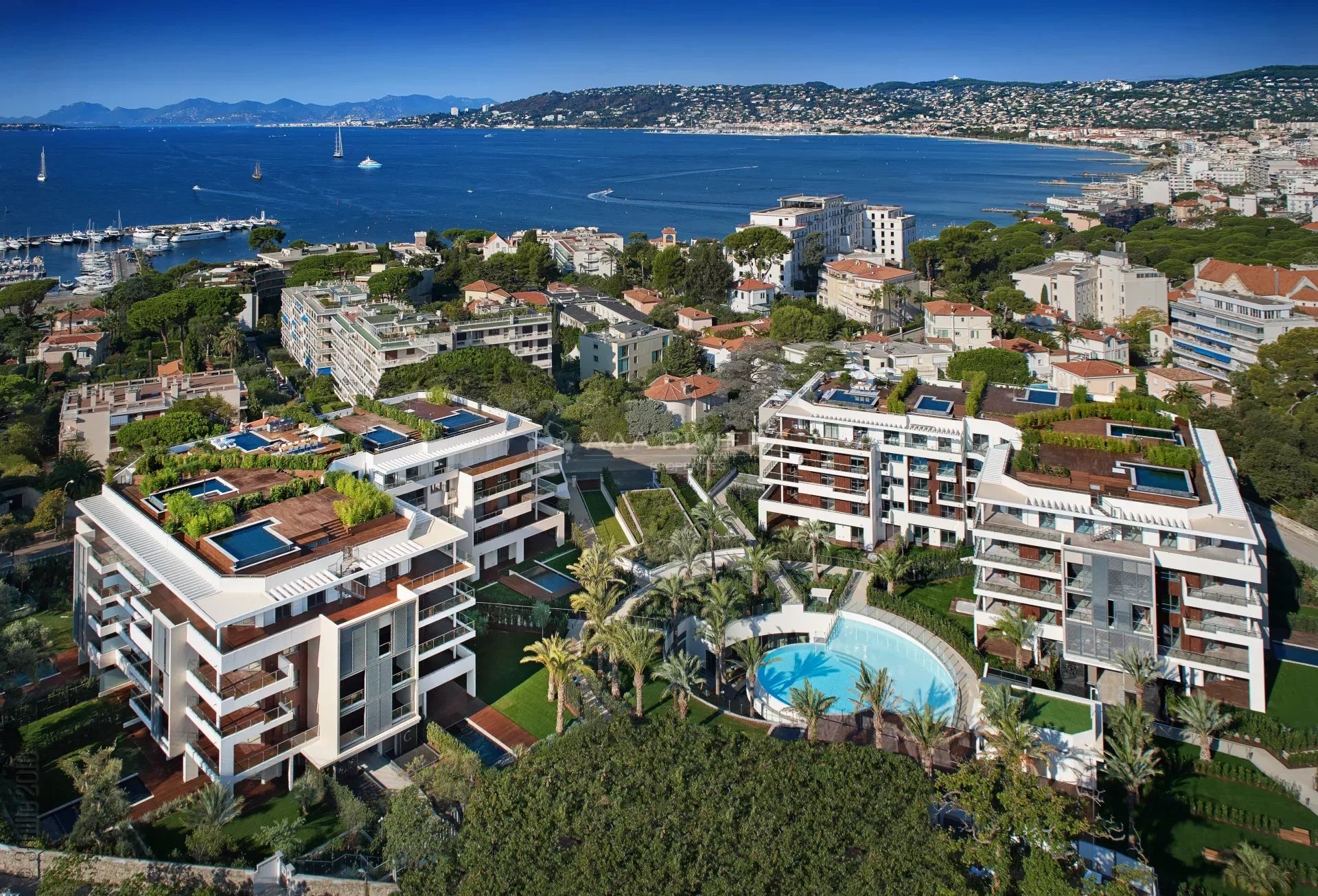 Studio zum Kauf provisionsfrei 1.880.000 € 3 Zimmer 83 m²<br/>Wohnfläche 3.<br/>Geschoss Juan les Pins-Gallice Antibes 06160