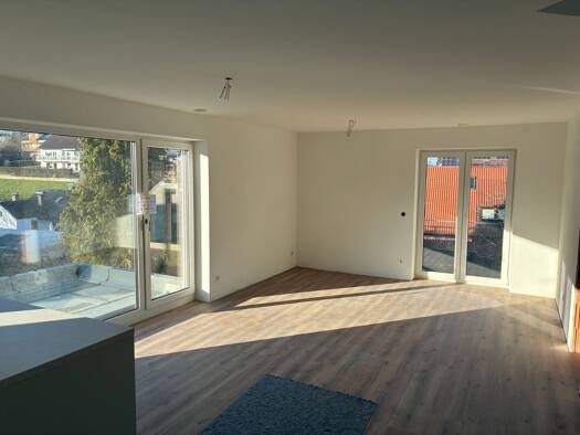 Maisonette zur Miete 1.765 € 5,5 Zimmer 118,1 m² Geschoss 1/3 frei ab 01.01.2026 Welden 86465