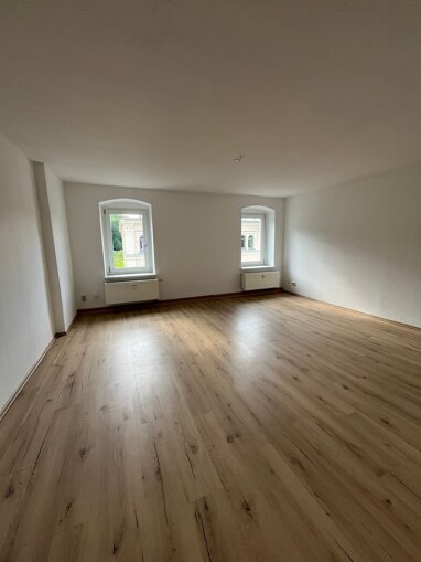 Wohnung zur Miete 522 € 4 Zimmer 95 m² 2. Geschoss Wiesenstr. 5 Reichenbach Reichenbach 08468