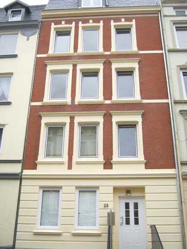 Wohnung zur Miete 920 € 3 Zimmer 87 m² Segebergstraße 25 Holstentor - Nord Lübeck 23554