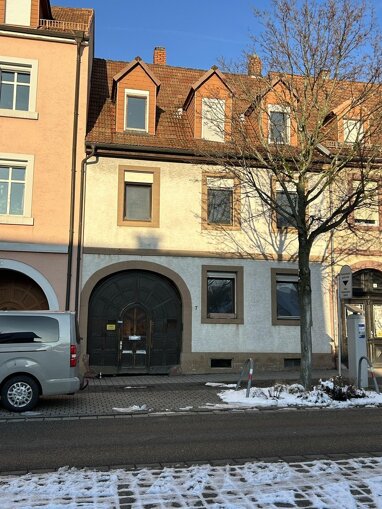 Mehrfamilienhaus zum Kauf Provisionsfrei 735.000 € 14 Zimmer 376 m² 345 m² Grundstück Pforzheimerstraße 7 Ettlingen - Kernstadt 1 Ettlingen 76275