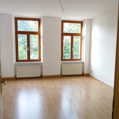 Wohnung zur Miete 400 € 3 Zimmer 77 m² Heinrichstraße 1 Reichenbach Reichenbach 08468