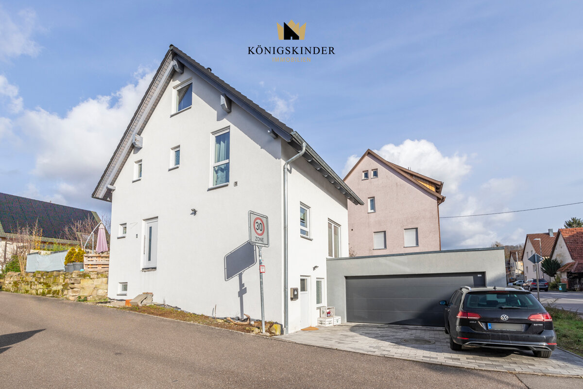 Einfamilienhaus zum Kauf 699.000 € 5,5 Zimmer 131 m²<br/>Wohnfläche 345 m²<br/>Grundstück Gronau Oberstenfeld / Gronau 71720