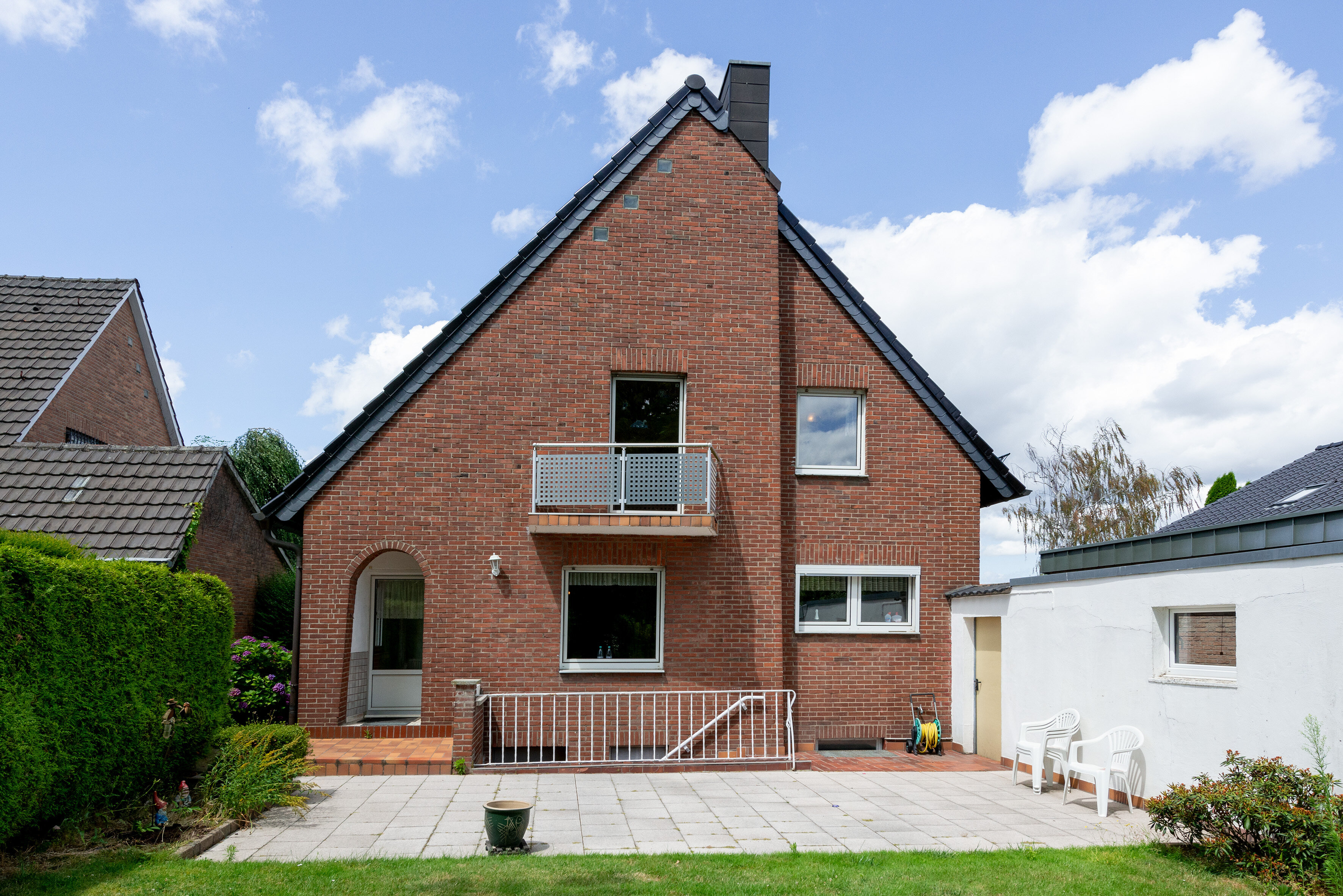 Einfamilienhaus zum Kauf 379.000 € 5 Zimmer 122 m²<br/>Wohnfläche 1.010 m²<br/>Grundstück Erkelenz Erkelenz 41812