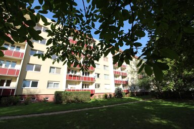 Wohnung zur Miete 347 € 3 Zimmer 60,7 m² 4. Geschoss frei ab 01.02.2025 Daniel-Pöppelmann-Straße 14 Südliche Neustadt Halle (Saale) 06124