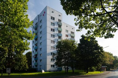 Wohnung zur Miete nur mit Wohnberechtigungsschein 269,74 € 2 Zimmer 57,2 m² 6. Geschoss Breslauer Straße 89 Wohnstadt Waldau Kassel 34123