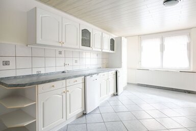 Reihenendhaus zum Kauf 90.000 € 5 Zimmer 135 m² 379 m² Grundstück Bad Suderode Bad Suderode 06485