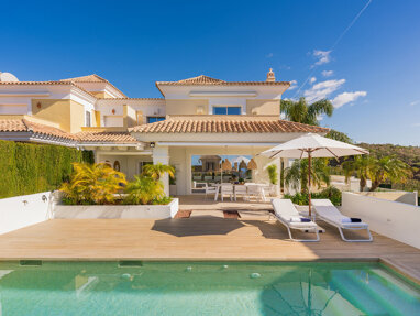 Villa zum Kauf 1.570.000 € 6 Zimmer 223 m² 412 m² Grundstück Marbella East 29600