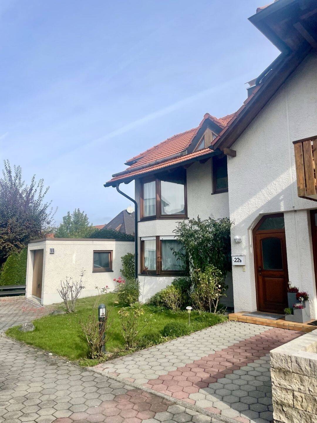 Kleine gepflegte Doppelhaushälfte in Germering zu verkaufen