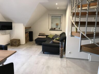 Wohnung zum Kauf provisionsfrei 230.000 € 4 Zimmer 101 m² 2 Geschosse Eschenbach Markt Erlbach 91459