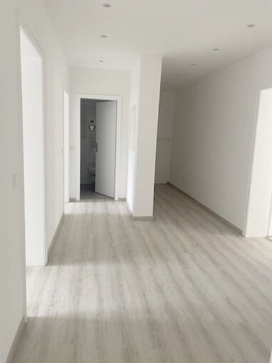 Wohnung zur Miete 1.360 € 4 Zimmer 108 m² 1. Geschoss frei ab sofort Düsseltal Düsseldorf 40239