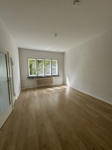 Wohnung zur Miete 827,30 € 4 Zimmer 98,5 m² 1. Geschoss Schuckertdamm 320 Siemensstadt Spandau 13629