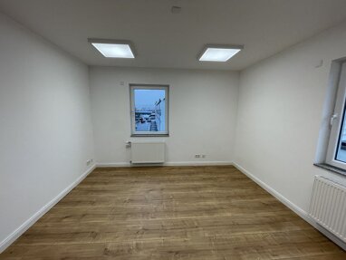 Bürofläche zur Miete 750 € 3 Zimmer 67 m² Bürofläche Euren 2 Trier 54294