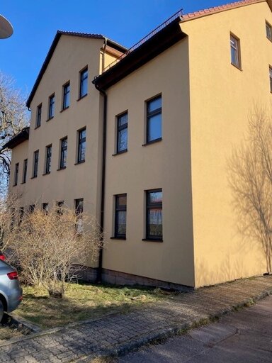 Wohnung zur Miete 224 € 1 Zimmer 28 m² 1. Geschoss frei ab sofort Grethenstraße 1 Elgersburg 98716