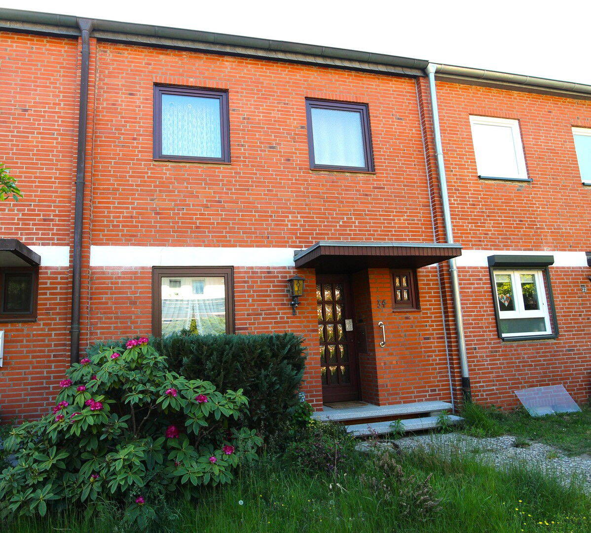 Reihenmittelhaus zum Kauf · provisionsfrei