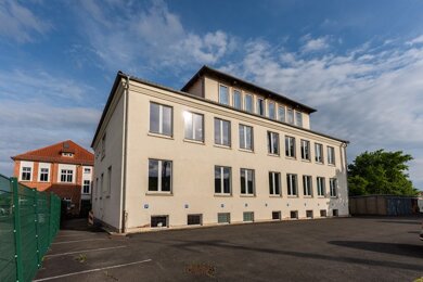 Bürofläche zur Miete 8 € 5 Zimmer 365 m² Bürofläche Nord Jena 07749