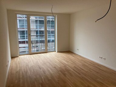 Wohnung zur Miete 850 € 2 Zimmer 80,2 m² Bahrenfelder Chaussee 59 Bahrenfeld Hamburg 22761