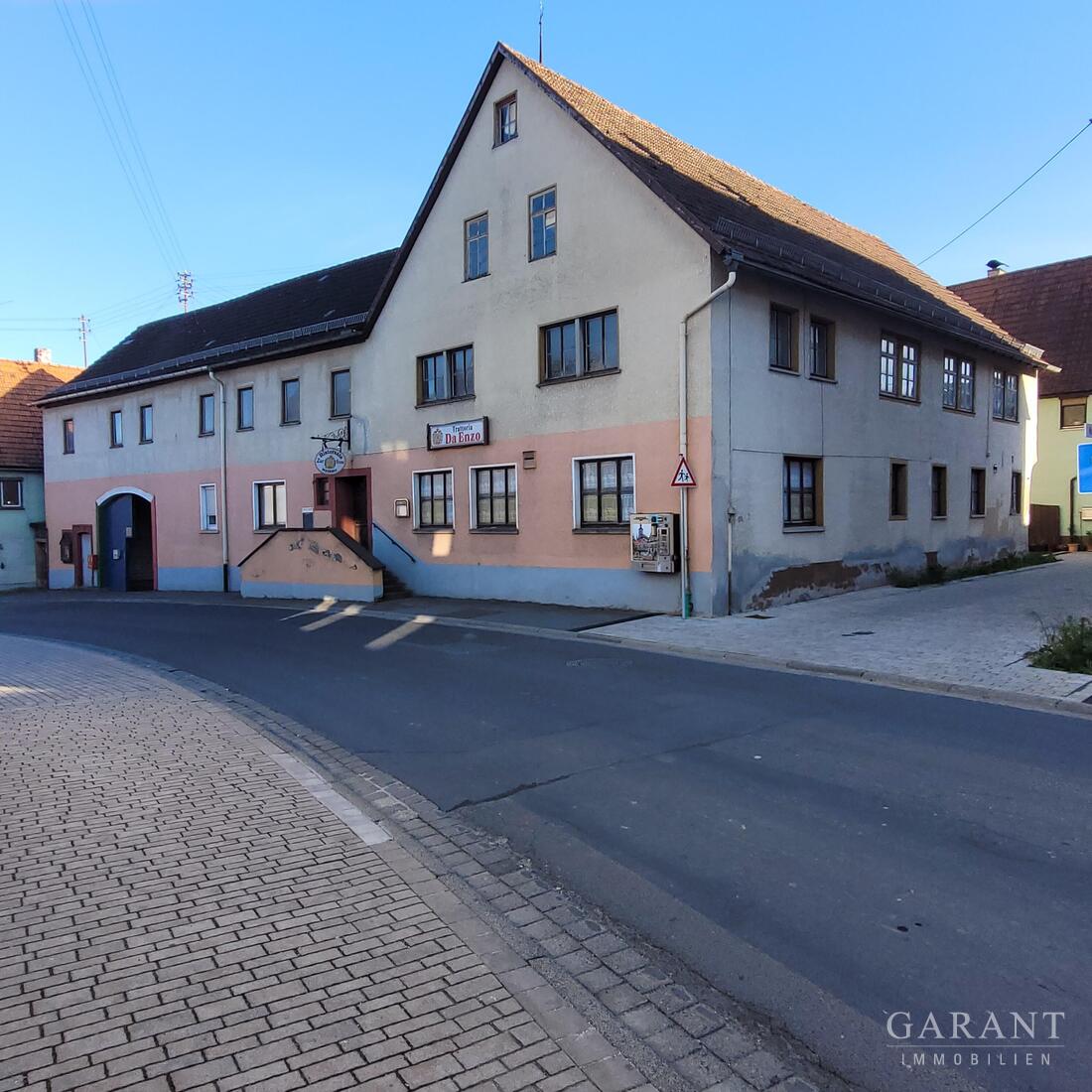 Einfamilienhaus zum Kauf 295.000 € 12 Zimmer 120 m²<br/>Wohnfläche 734 m²<br/>Grundstück Urspringen-b Marktheidenfeld 97857