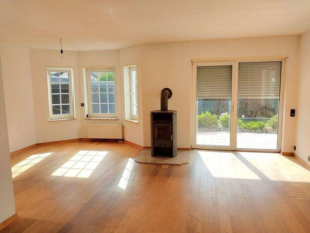 Einfamilienhaus zum Kauf 434.000 € 4 Zimmer 112 m² 750 m² Grundstück Nümbrecht 51588