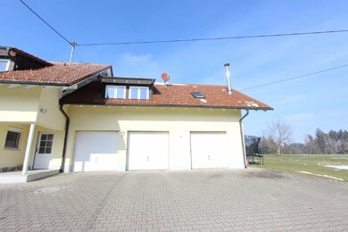 Wohnung zur Miete 620 € 2,5 Zimmer 66 m² 1. Geschoss frei ab 01.04.2025 Wangen Wangen-Deuchelried 88239