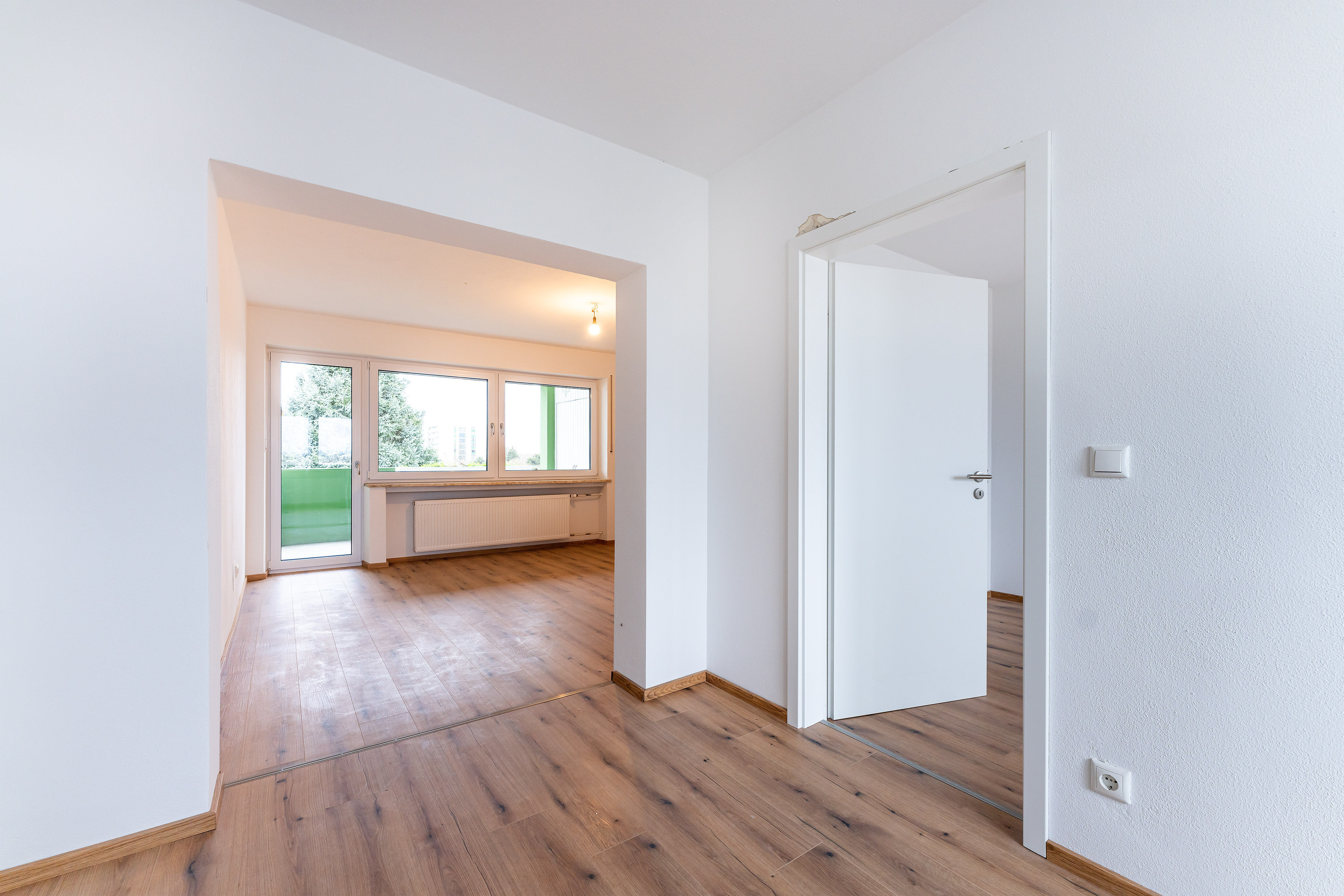 Studio zum Kauf 282.000 € 3,5 Zimmer 80 m²<br/>Wohnfläche 2.<br/>Geschoss Planungsbezirk 121 Straubing 94315