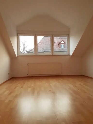 Wohnung zur Miete 700 € 4 Zimmer 100 m² Schleifanger 4b Innenstadt Coburg 96450