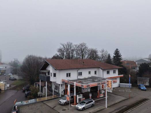 Haus zum Kauf 2.995.000 € 7 Zimmer 167,3 m² 1.200 m² Grundstück Kenzingen 79341